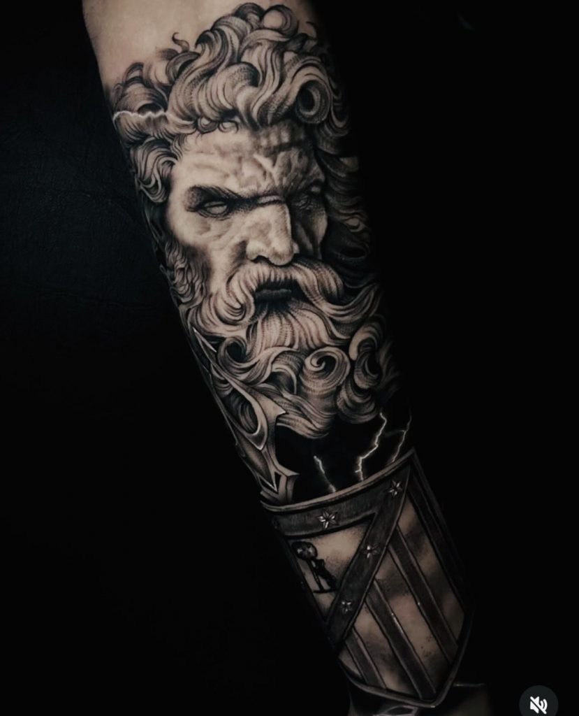 TATUAJE REALISTTA NEGRO MARFIL ESTUDIO TATUAJES MADRID